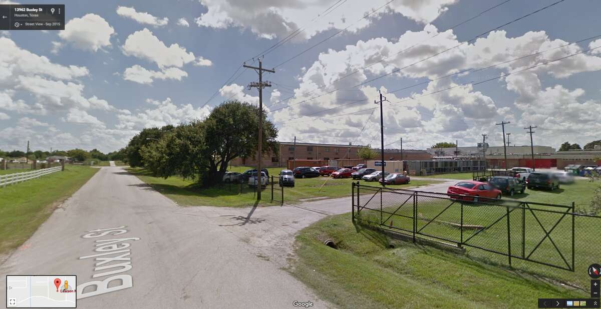 Possible gas leak forces evacuation of two HISD schools