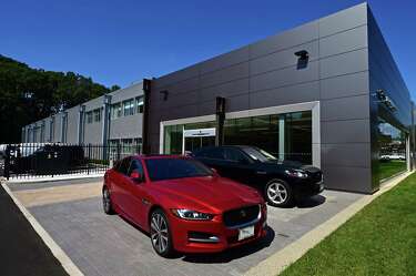 Land Rover Darien >> Jaguar Land Rover Shows Off New Darien Dealership Thursday Land Rover Darien >> Jaguar Land Rover Shows Off New Darien Dealership Thursday