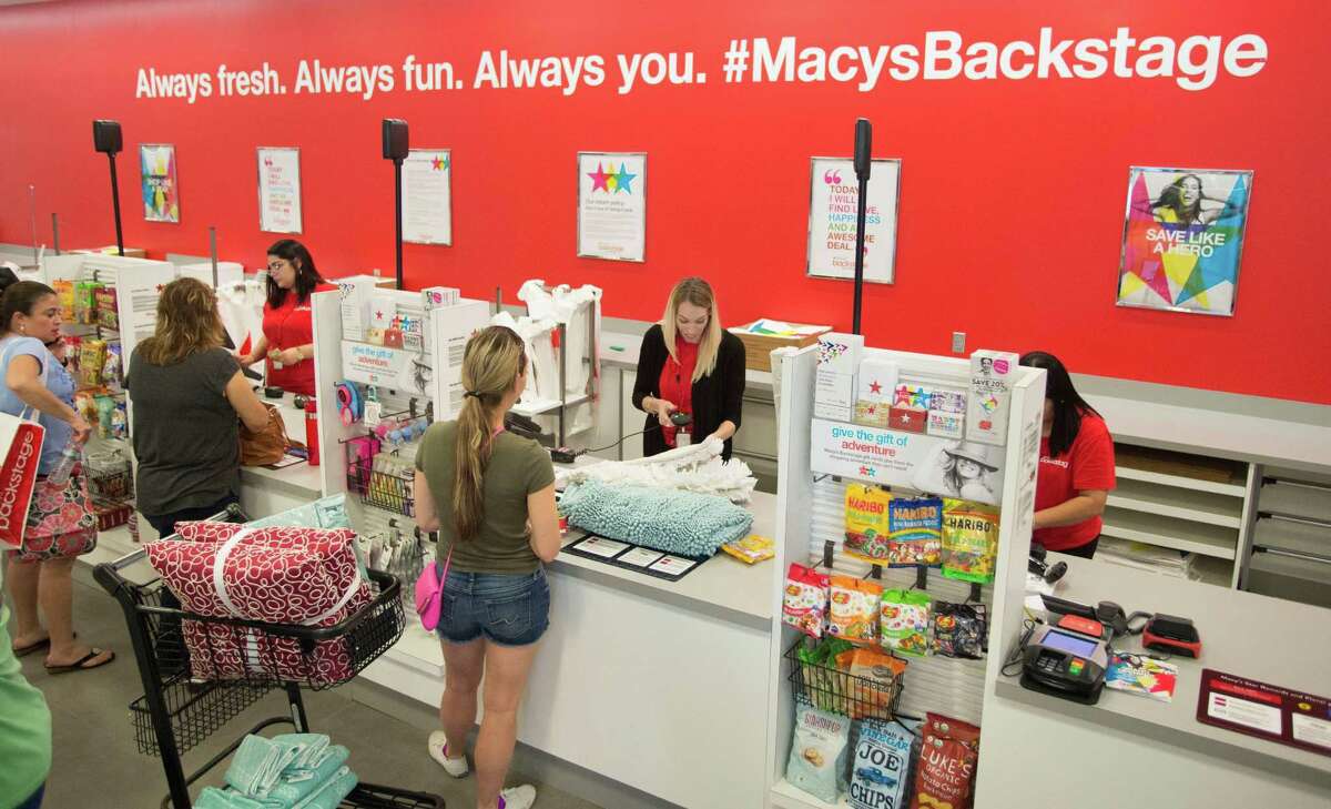 Macy’s Backstage to open in Willowbrook Mall this month