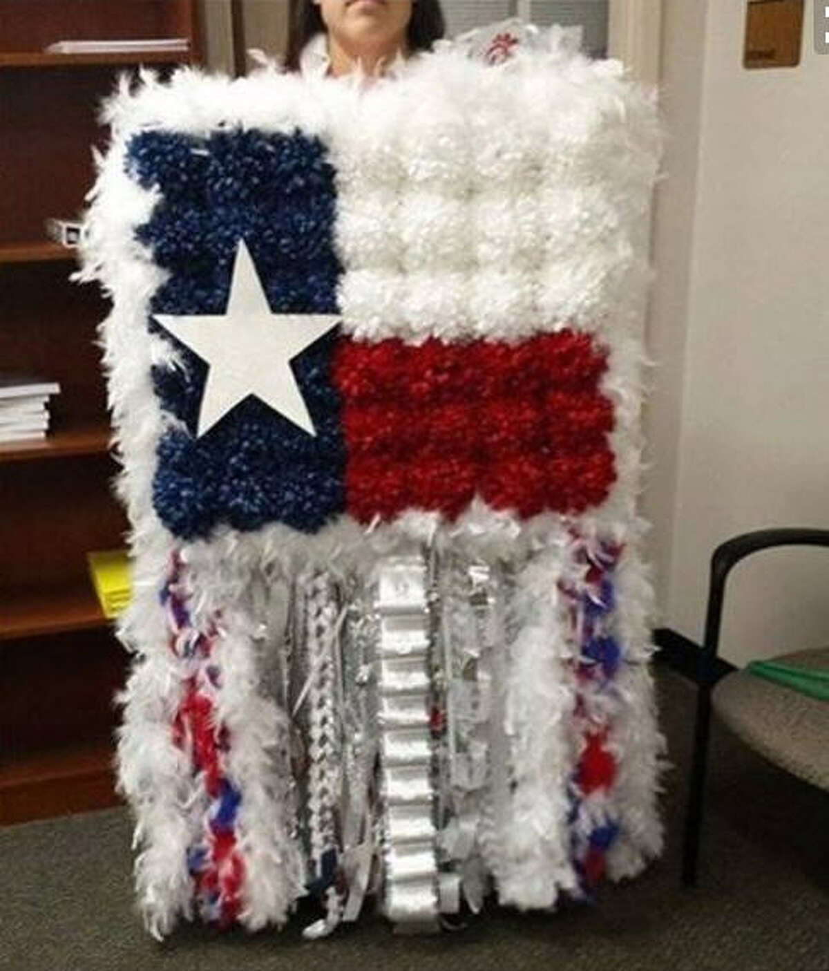 "Honor the Texas flag; I pledge allegiance to thee, Texas..." Photo: Pinterest