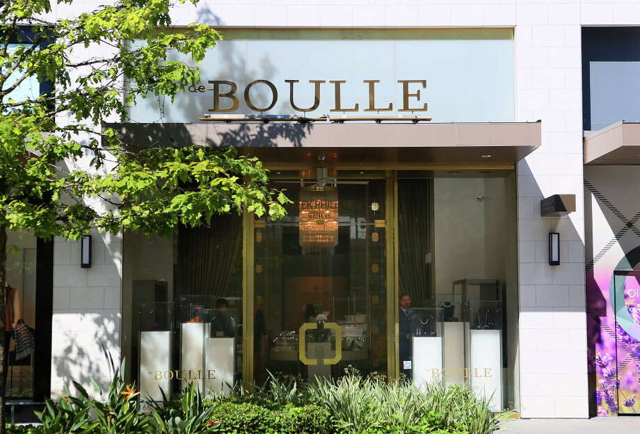 Thieves hit highend jewelry store in Galleria area Houston Chronicle