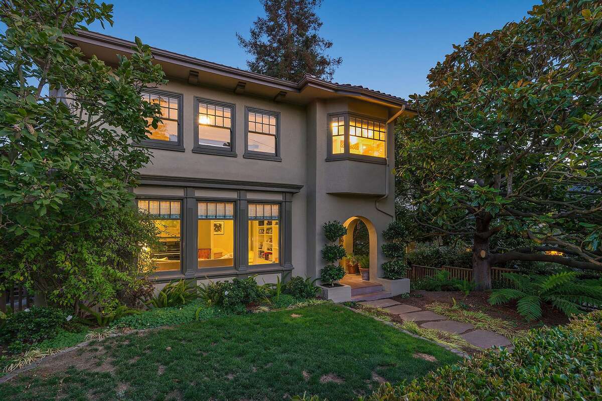 Largest lot in Crocker Highlands opens possibilities