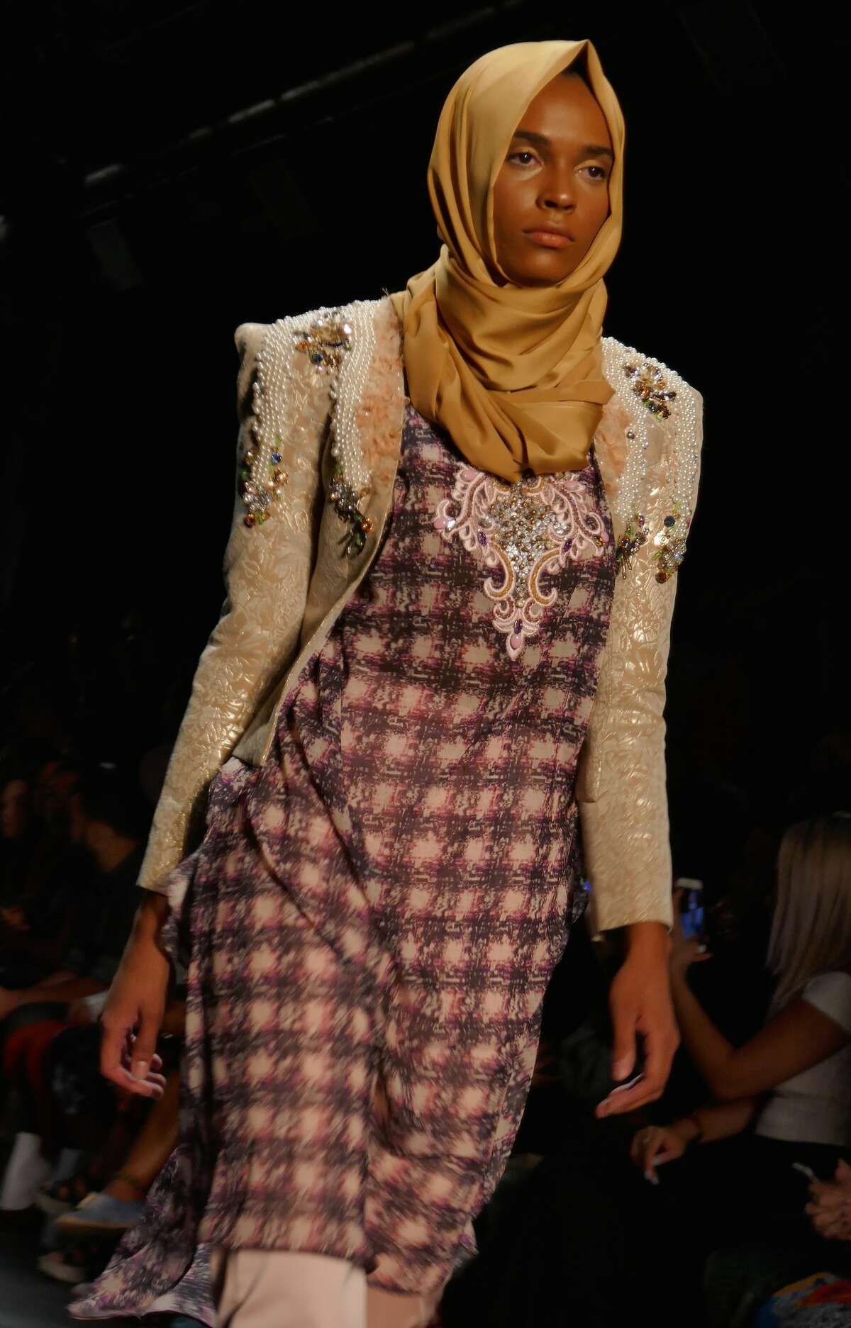 hassana hijab fashion
