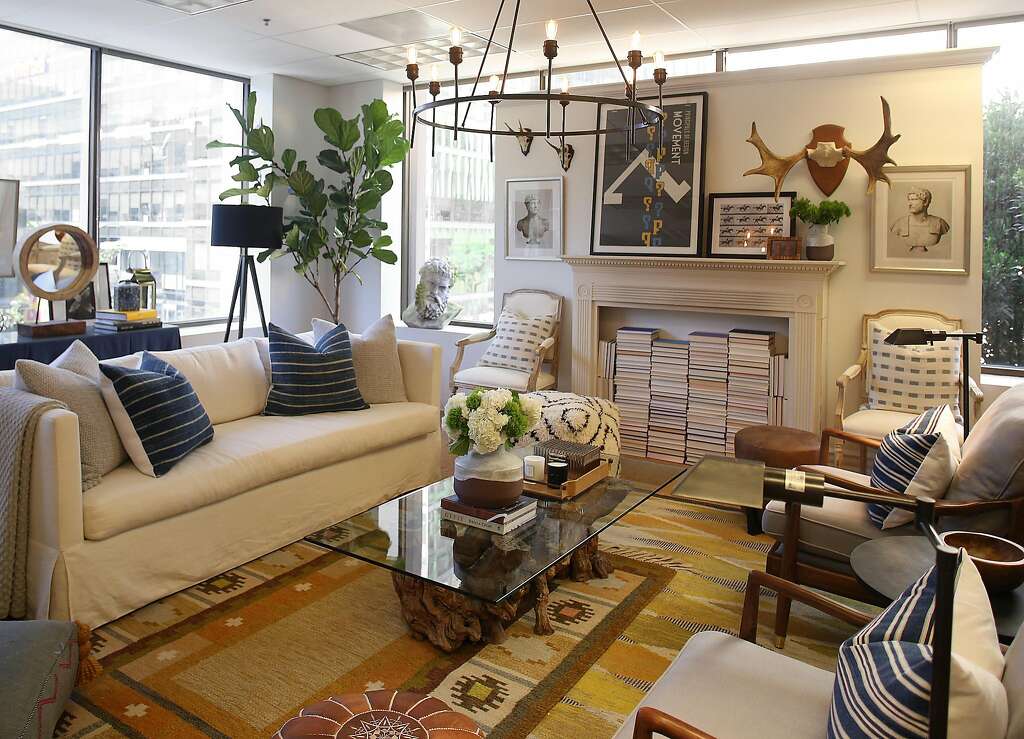 One Kings Lane Studio And Showroom Hit Home San Francisco Chronicle The One Kings Lane Showroom In S F Offers A Series Of Living Room Vignettes To