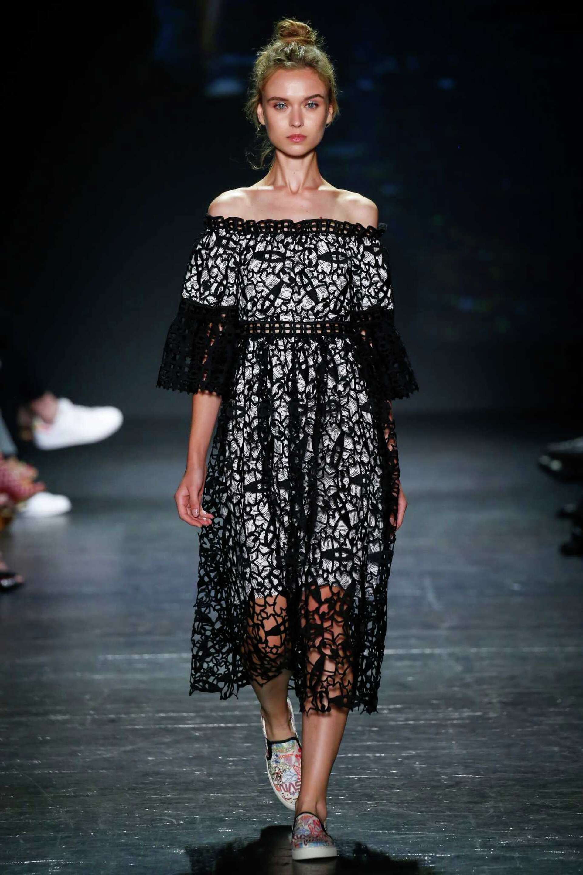 Vivienne Tam shows Houston-themed collection at NYFW