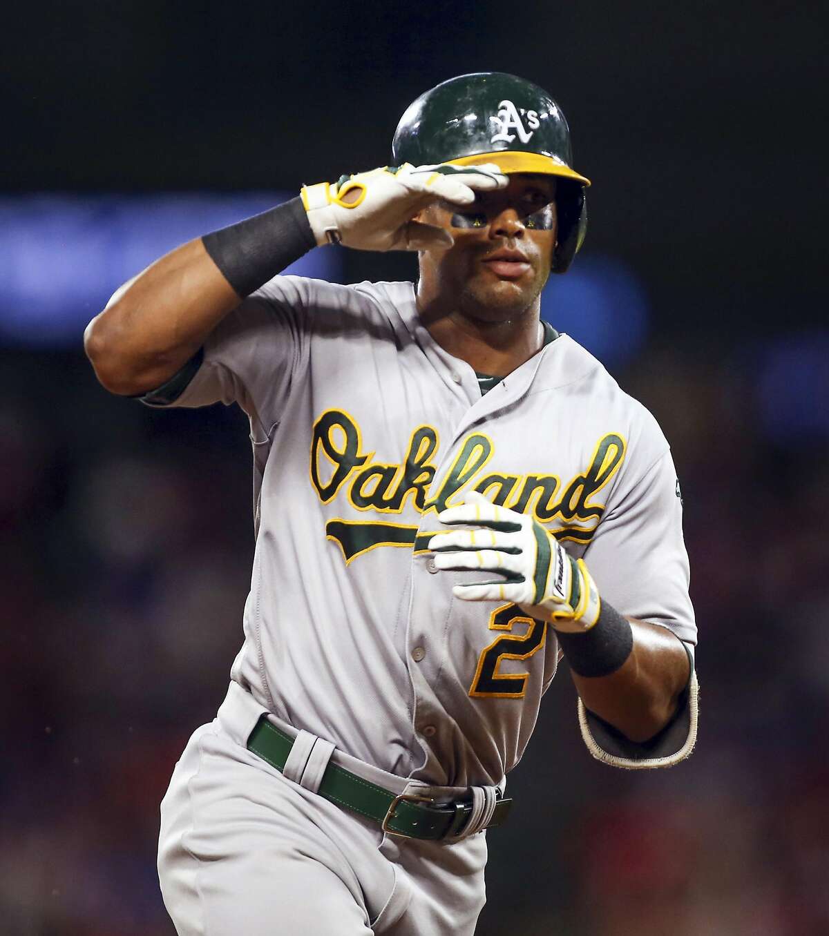 Khris Davis not giving up on MLB return