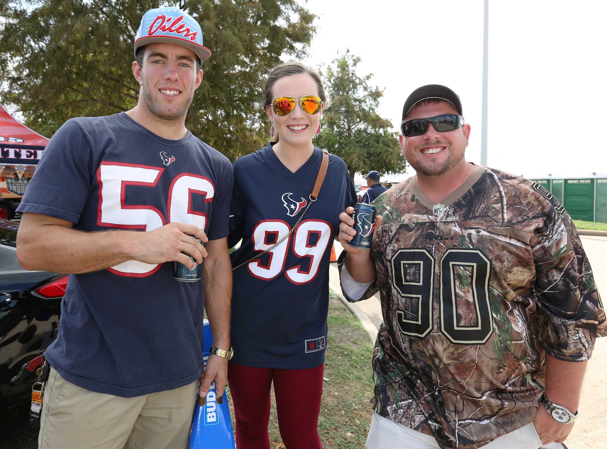 Figgy Tailgate Takeover: Texans fans show out for Week 2