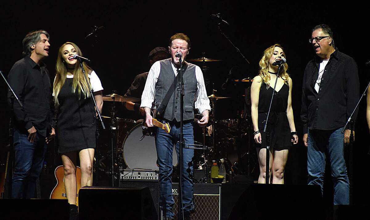 Henley soars like an Eagle during Mohegan Sun appearance