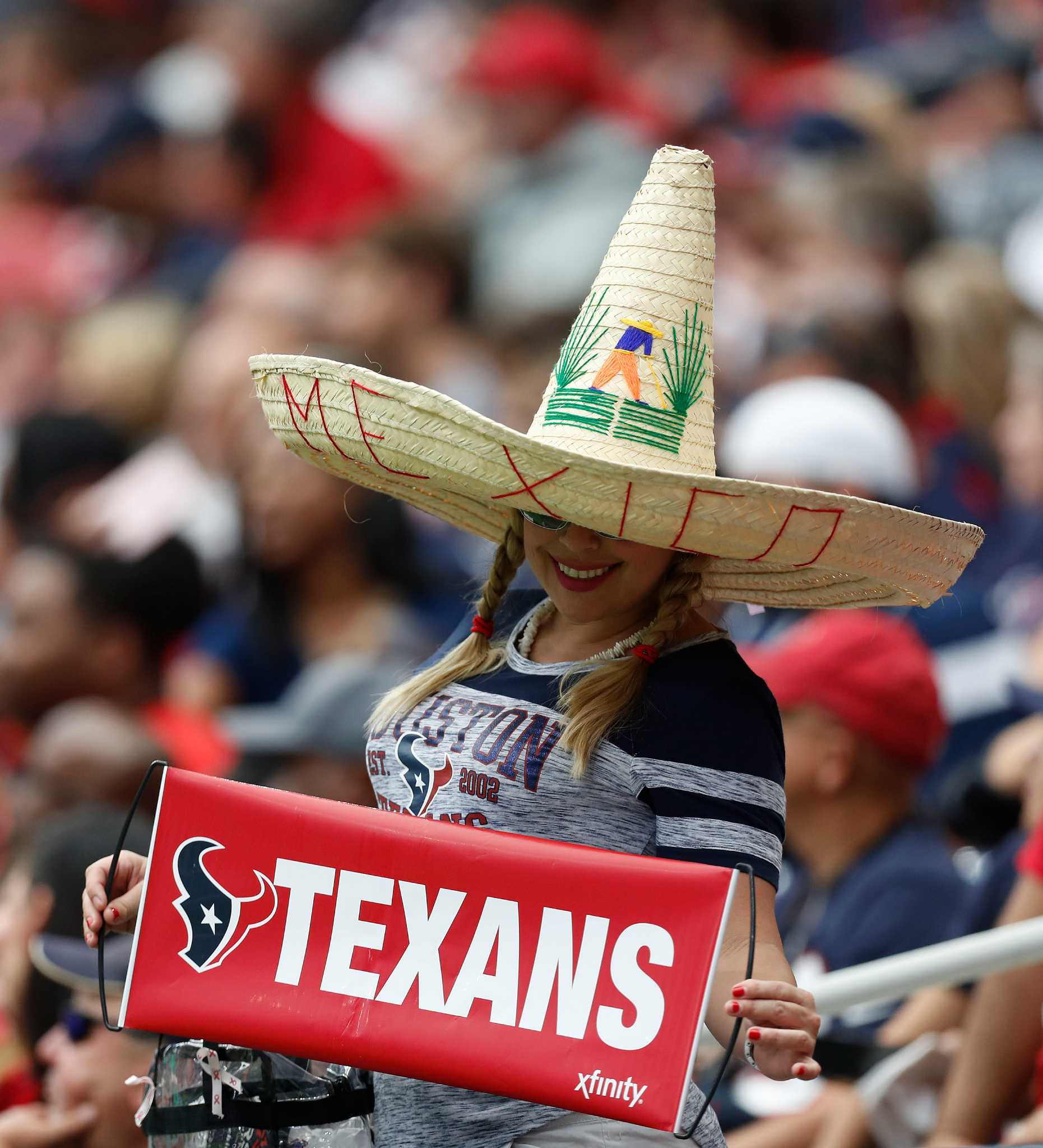 Figgy Tailgate Takeover: Texans fans show out for Week 2