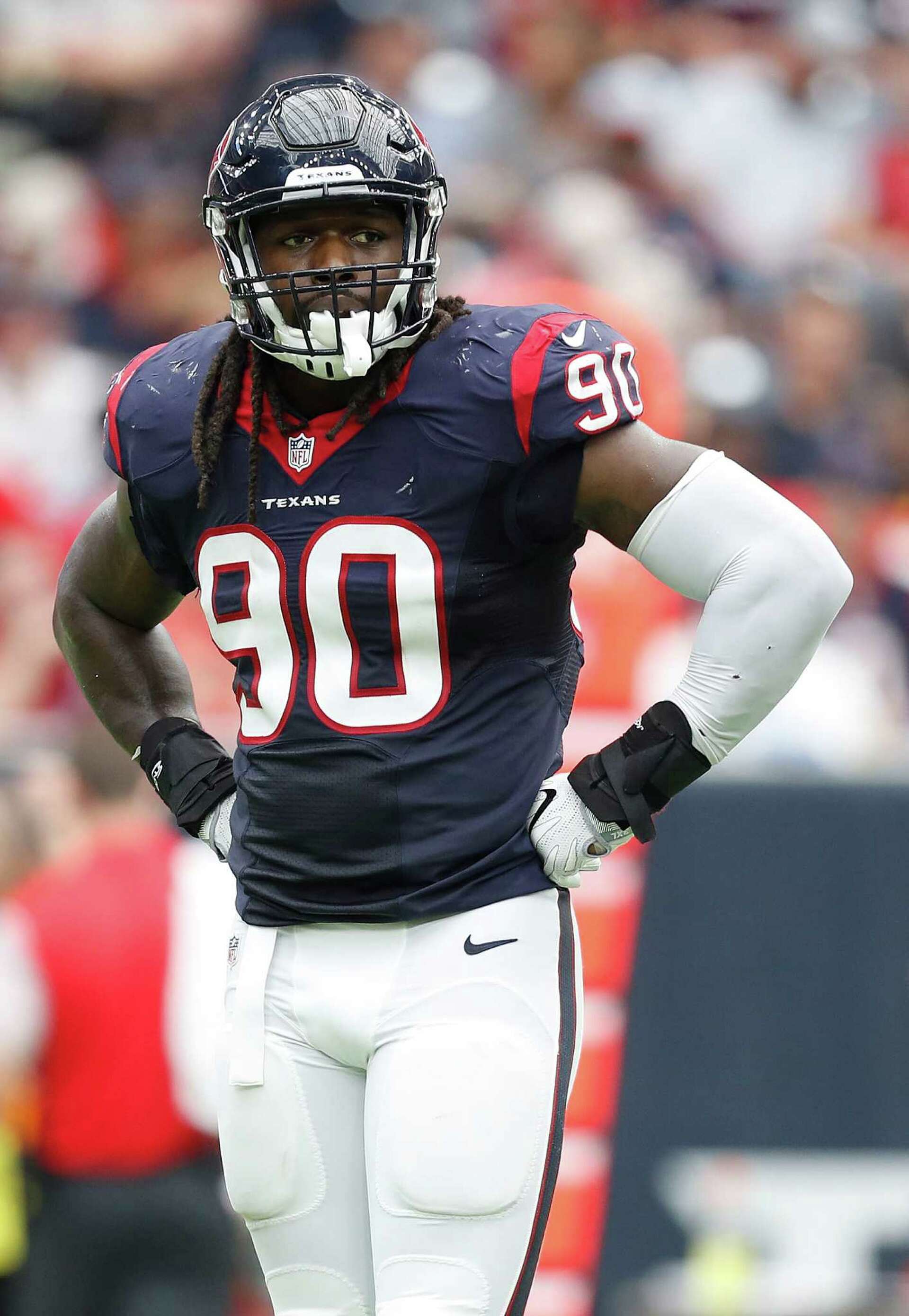 Texans' Jadeveon Clowney could draw double-teams with J.J. Watt out, image size:1920x2781