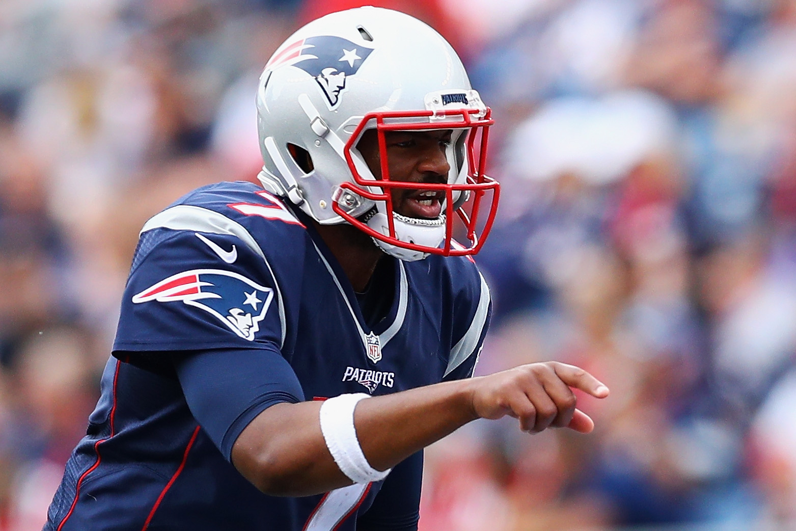 Patriots Rookie Quarterback Jacoby Brissett Draws Praise