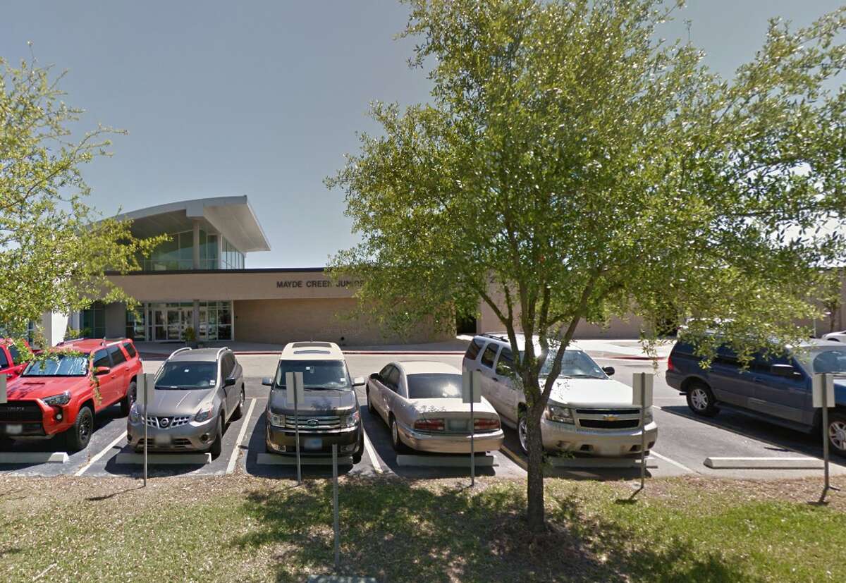 Katyarea fire departments respond following explosion at Mayde Creek