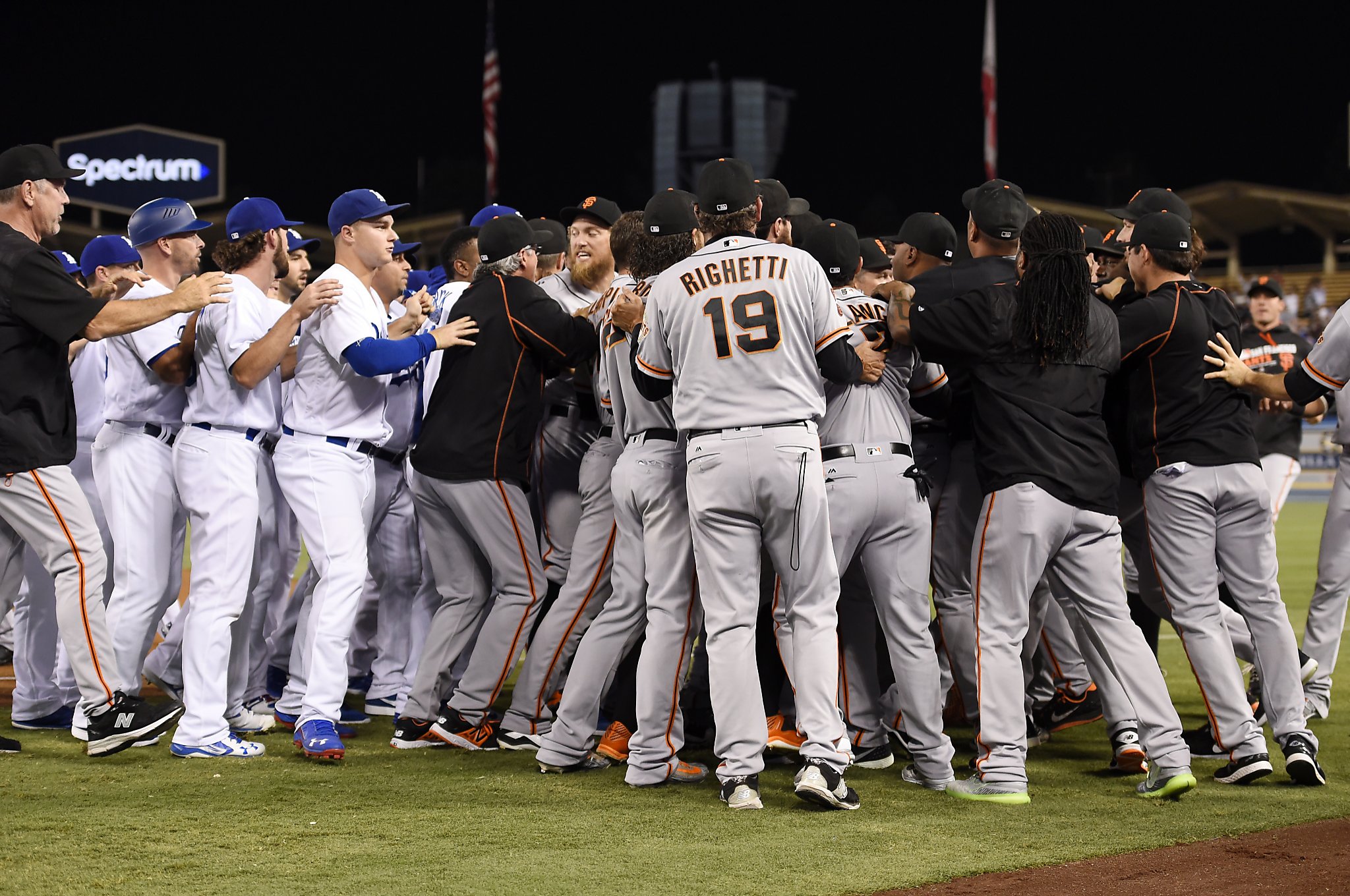 Yasiel Puig and his teammates mock Madison Bumgarner with 'Don't