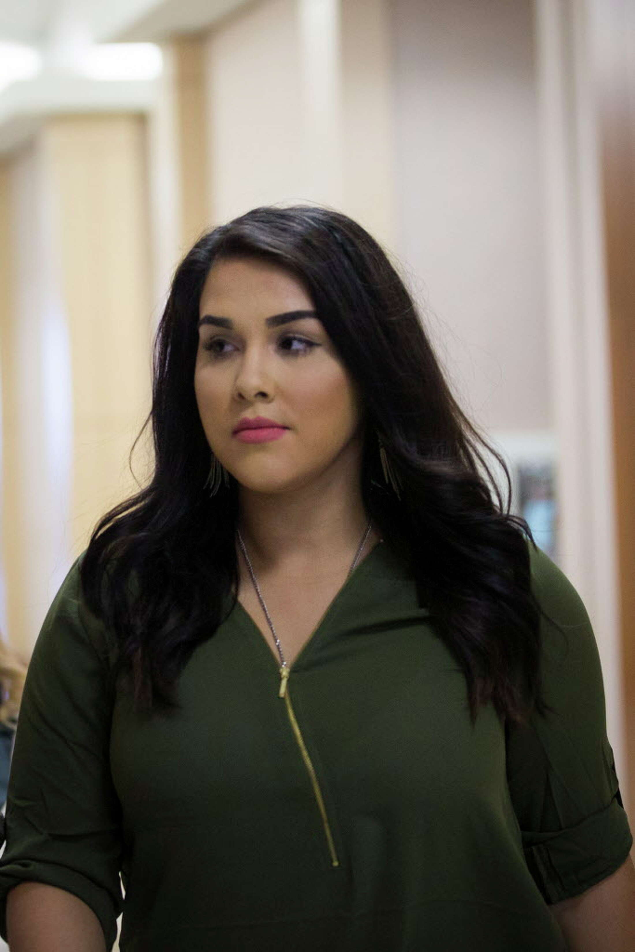 Alexandria Vera, former middle school teacher impregnated by student ...