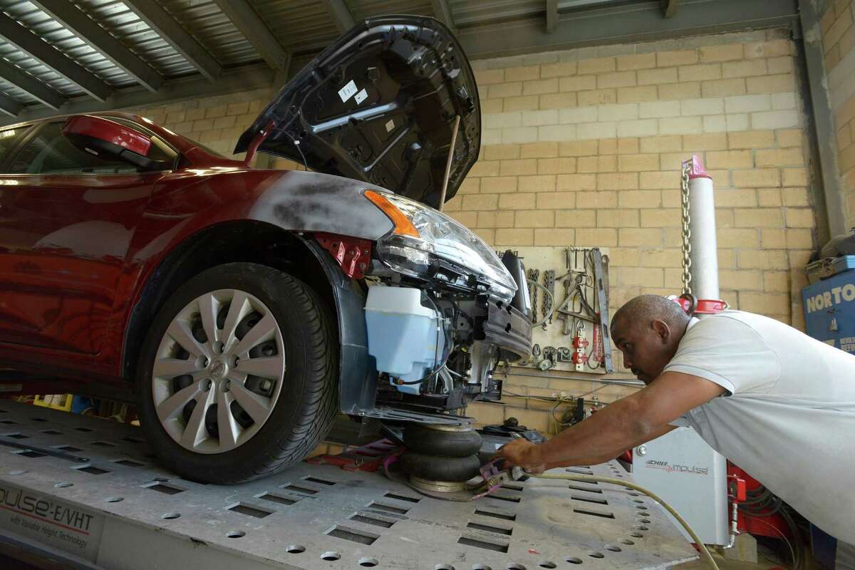 Stamford’s LoBalbo Brothers auto body shop to expand