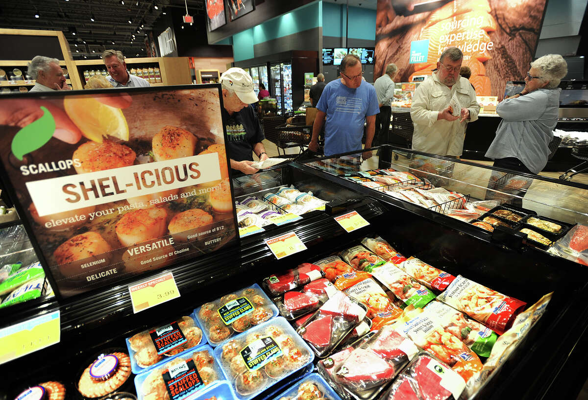 Market 32 by Price Chopper opens in Oxford