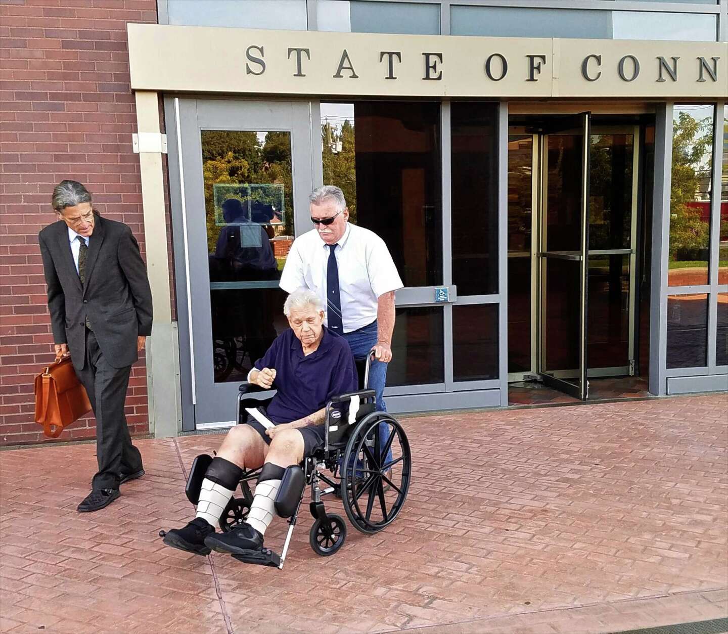 Connecticut fugitive Robert Stackowitz dies weeks after winning freedom