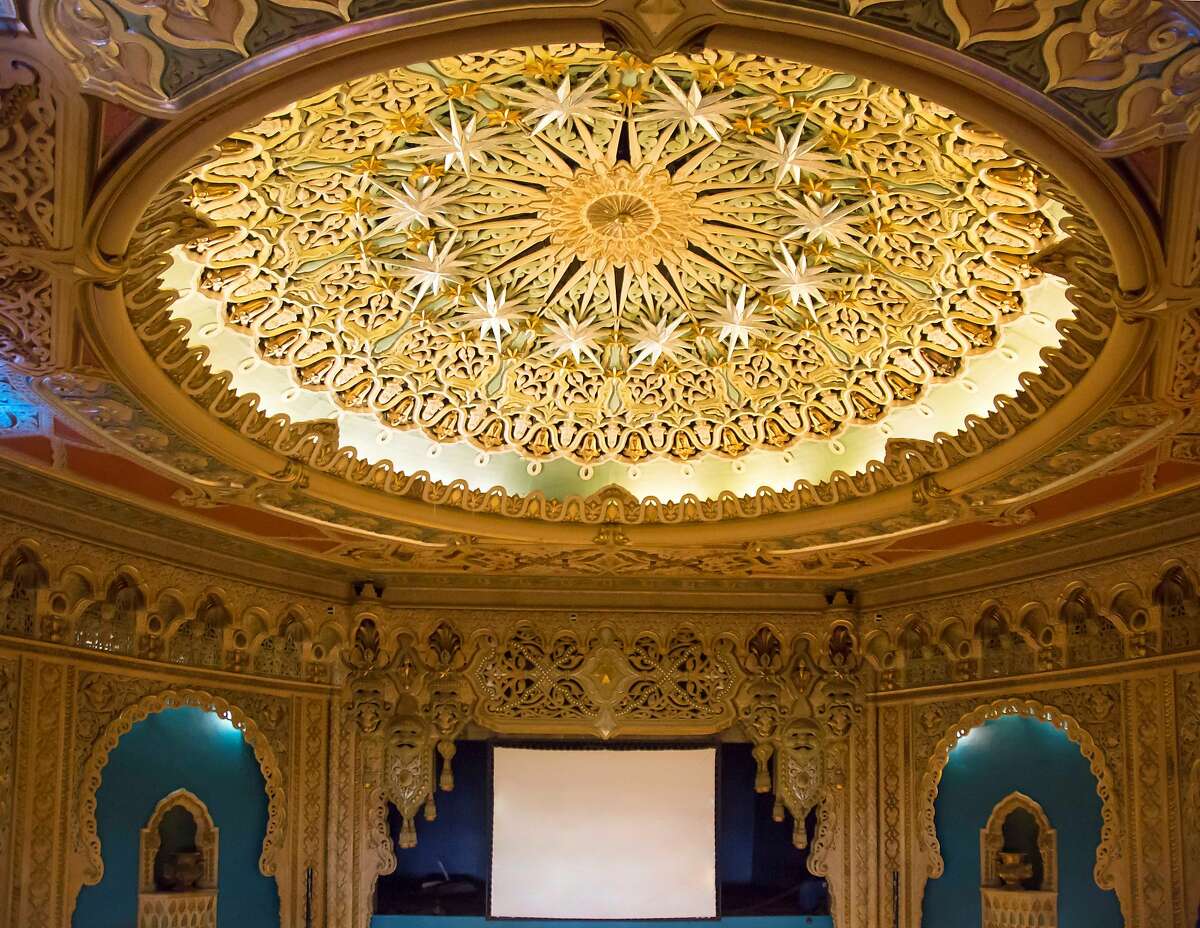 Art installation reclaims Alhambra Theater for one night