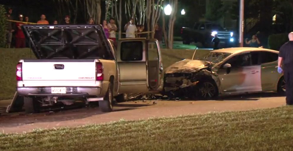 Man dies after head-on crash in Katy area