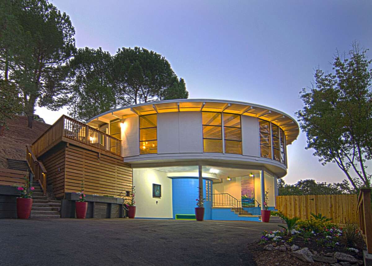 Iconic round house in Walnut Creek on the market for $1.7 million