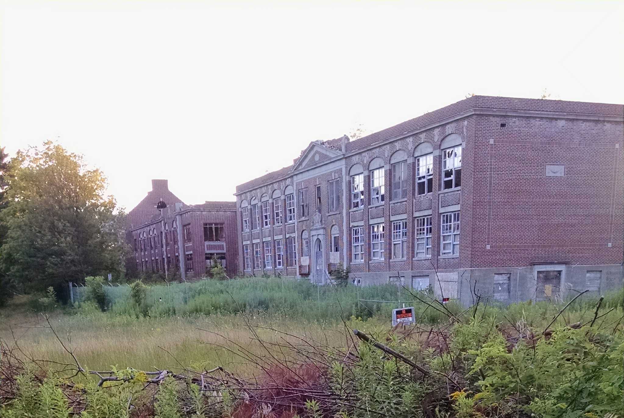 Cleanup ends at crumbling Saratoga County sanitarium