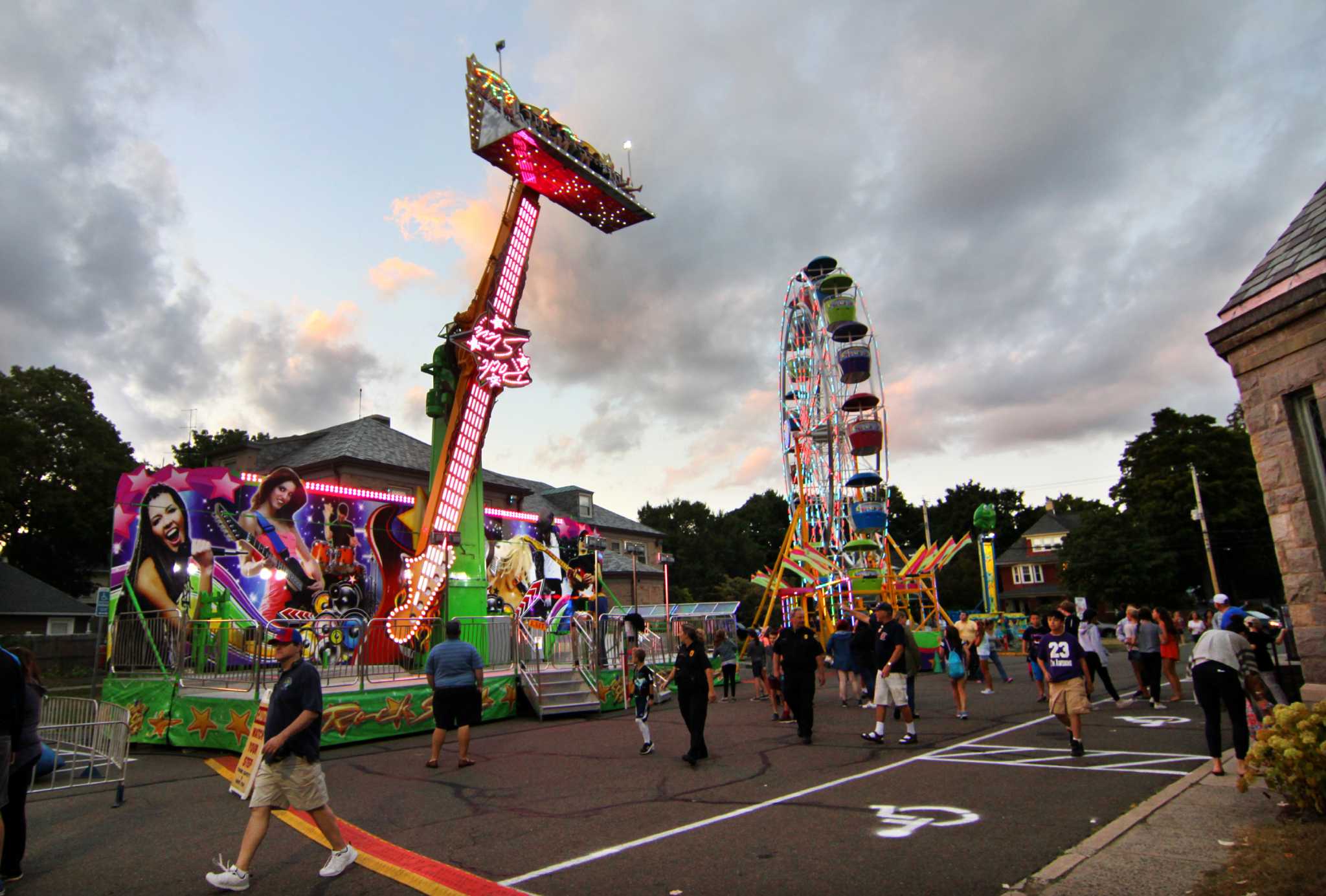 Ridgefield carnival returns this weekend