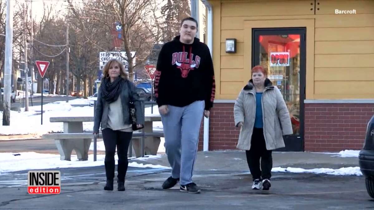 World's next tallest man alive could be this teenager in Michigan