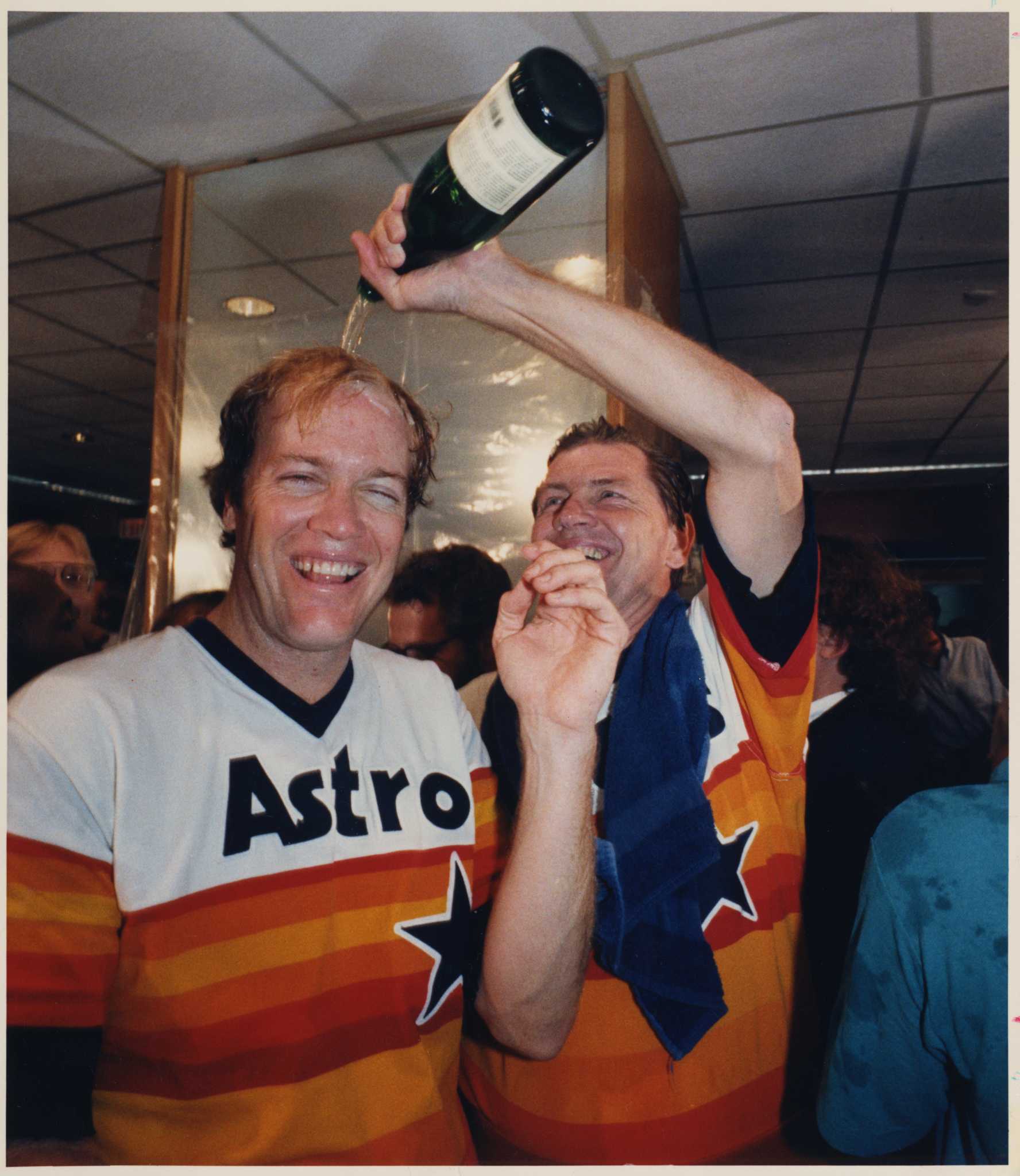 Remembering Astros' Mike Scott's clinching no-hitter 31 years ago