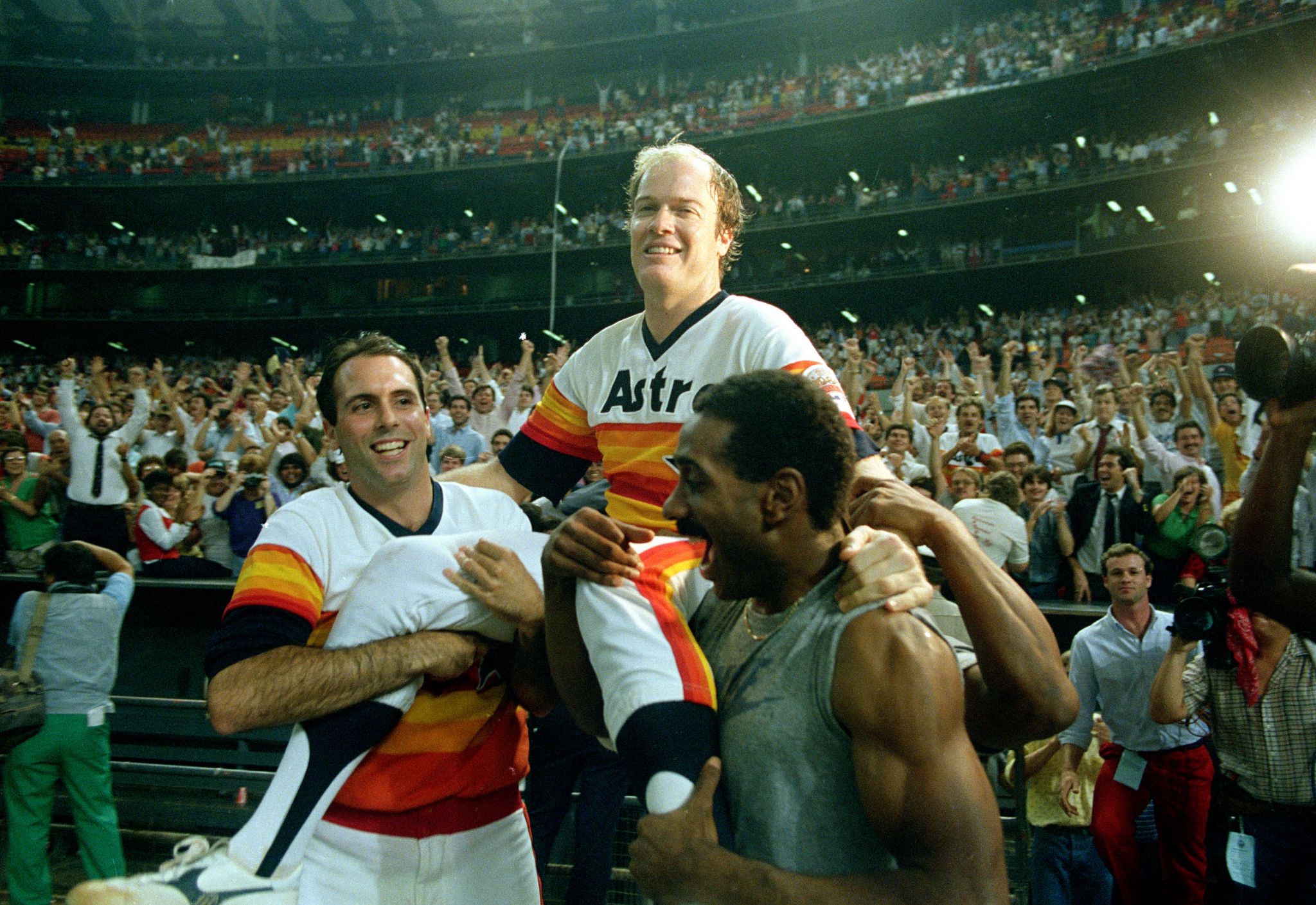 Astros legend Mike Scott takes pride in heights his old team has reached