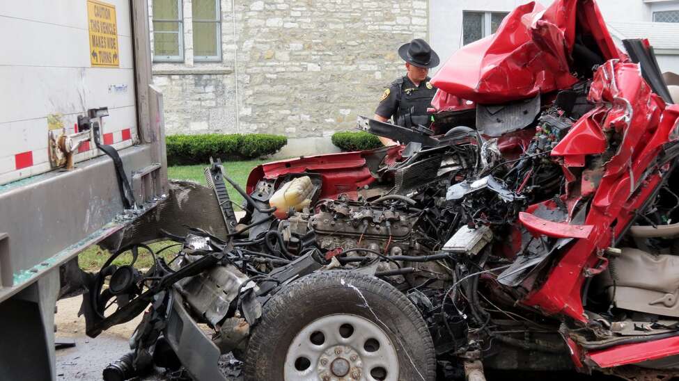 Amsterdam crash kills Clifton Park woman