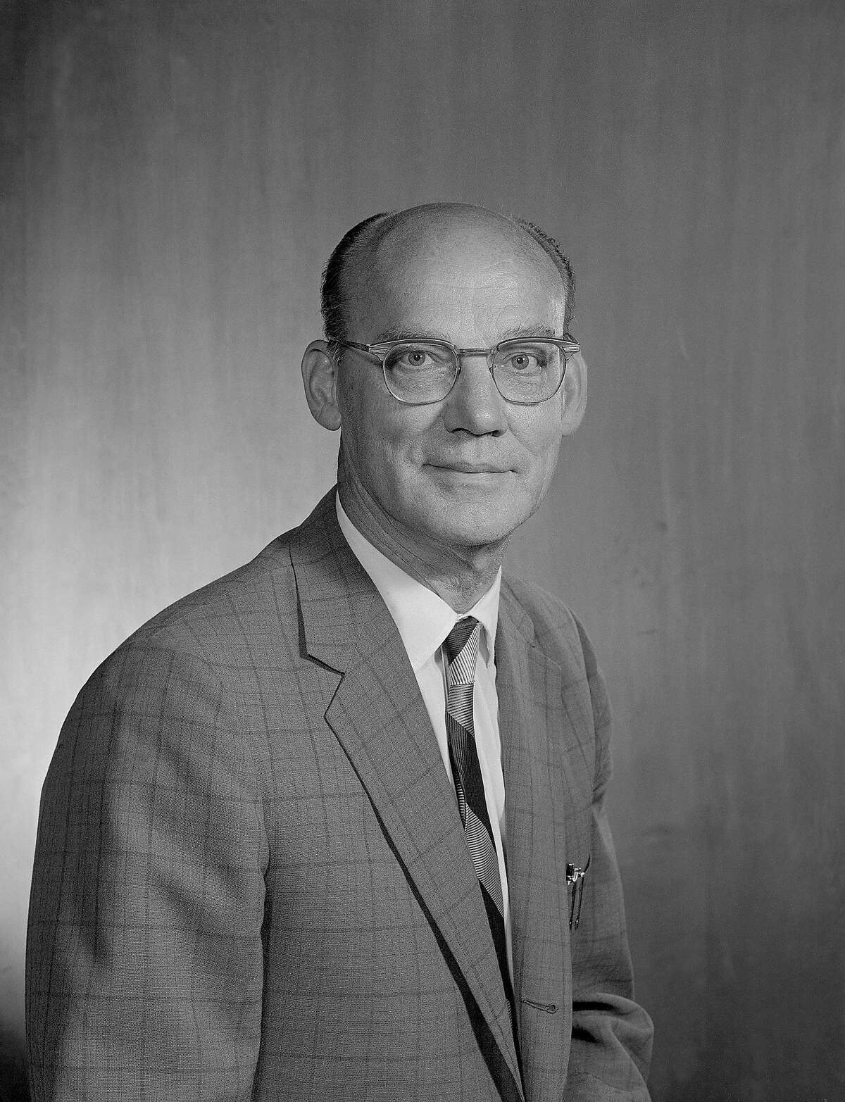 This undated photo released by the Lawrence Berkeley National Laboratory shows Edward Joseph Lofgren, a pioneering physicist at the Lawrence Berkeley National Laboratory. Lofgren, who led the development, construction and operation of the Bevatron, an early particle accelerator at the lab, died on Sept. 6, 2016. He was 102. (Lawrence Berkeley National Laboratory via AP)