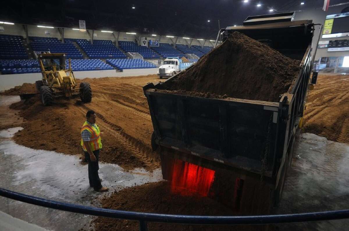 Principal accused of pinching gets reassigned