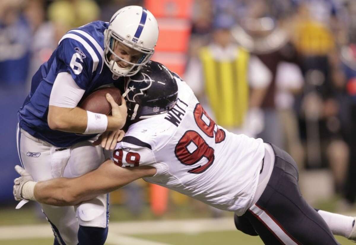 Houston Texans win first playoff game, 31-10 over Cincinnati