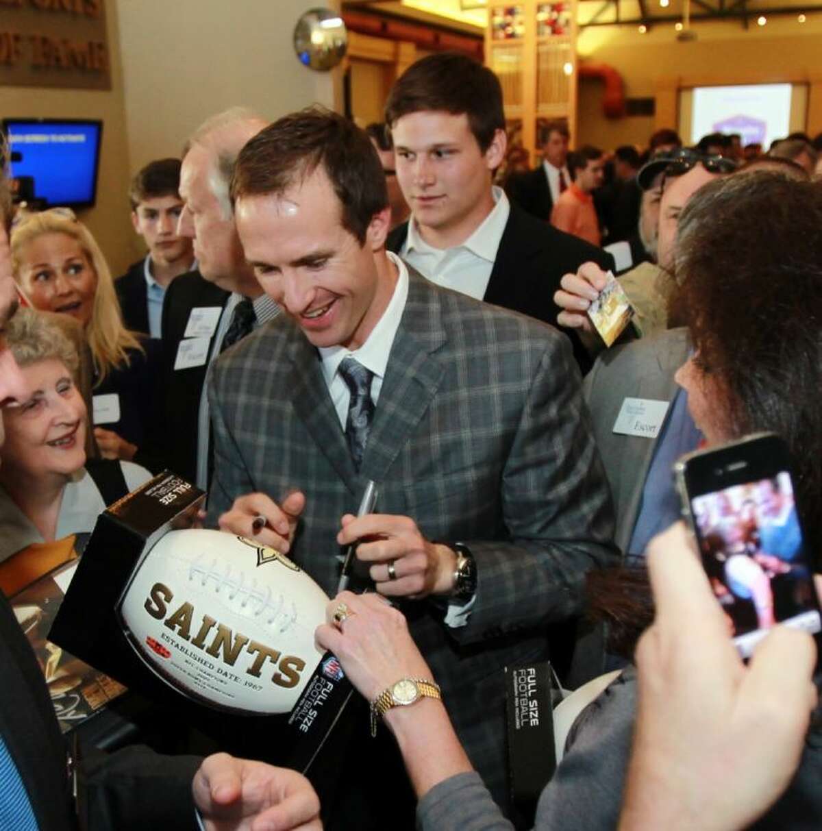 Texas Sports Hall of Fame inducts three-time Super Bowl champion