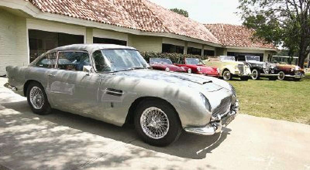 Highlighting the Concours d’Elegance classic car show and auction at La Torretta Lake Resort this weekend is a 1965 Aston Martin, a mechanical treasure once owned by George Harrison of the Beatles.