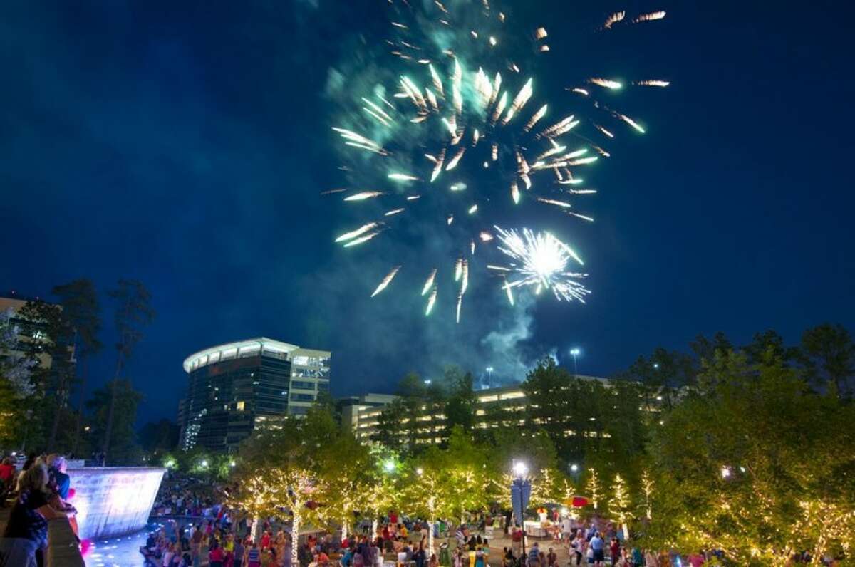 Concerts and fireworks a part of Woodlands Memorial Day events