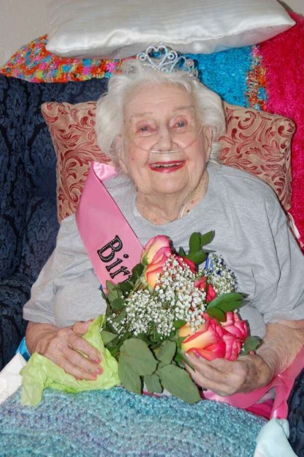 Woman Celebrates 101st Birthday At Unlimited Care Assisted Living
