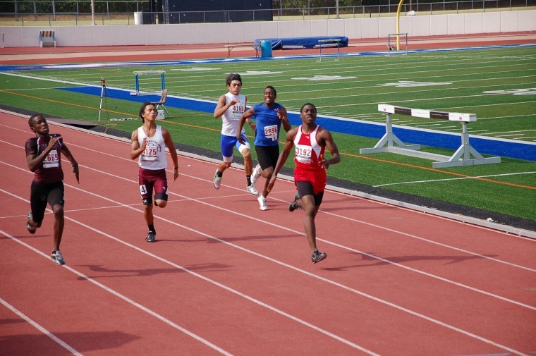 Track and Field Northwest Flyers qualify 57 athletes for Junior Olympics