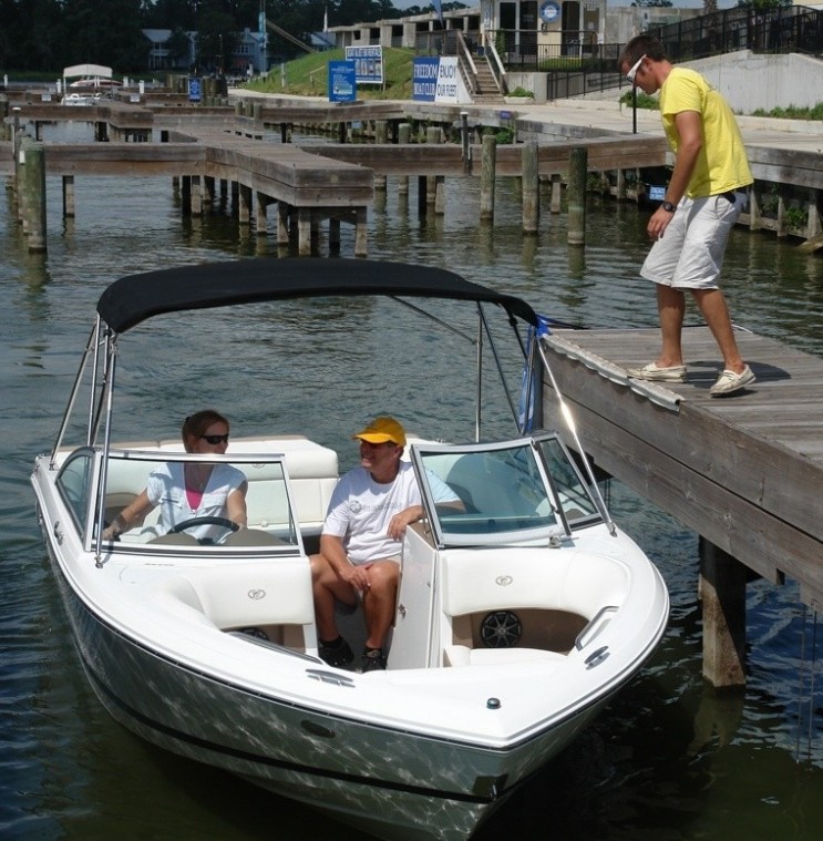 In The Water Boat Show draws good crowds, plenty of sales