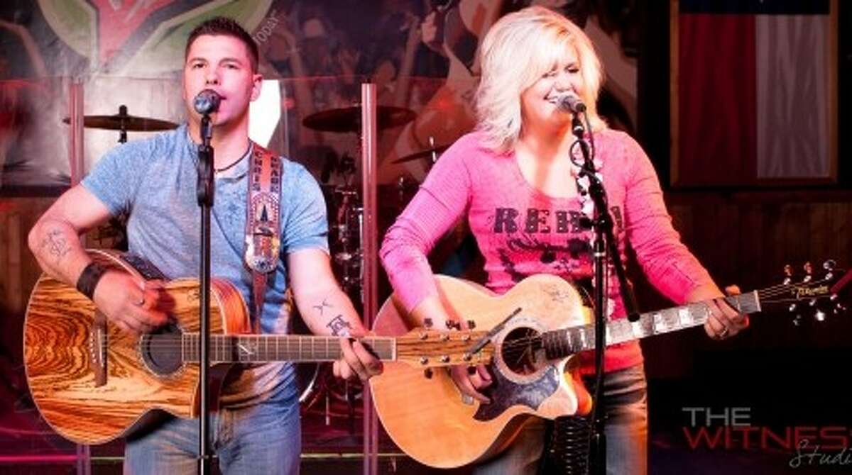 Brade & Hurst will perform tonight at 7 at Mama J’s Barbecue & Grill in Oak Ridge North during its Grand Opening celebration.