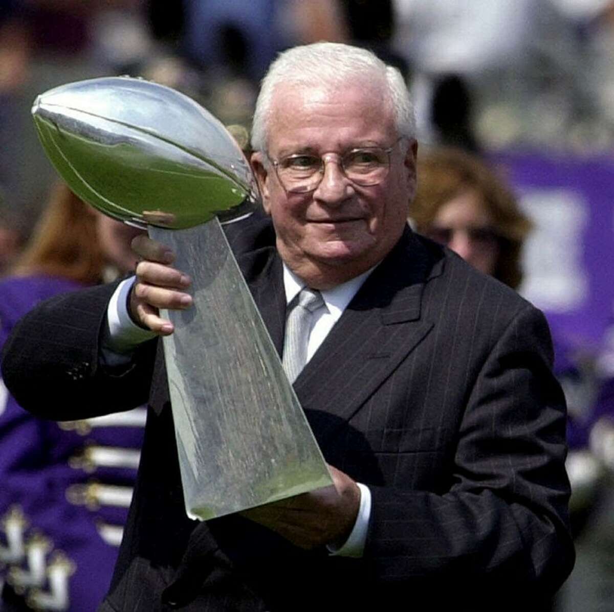 AP photoFormer Baltimore Ravens owner Art Modell died Thursday at the age of 87. His team won the Super Bowl in 2001.