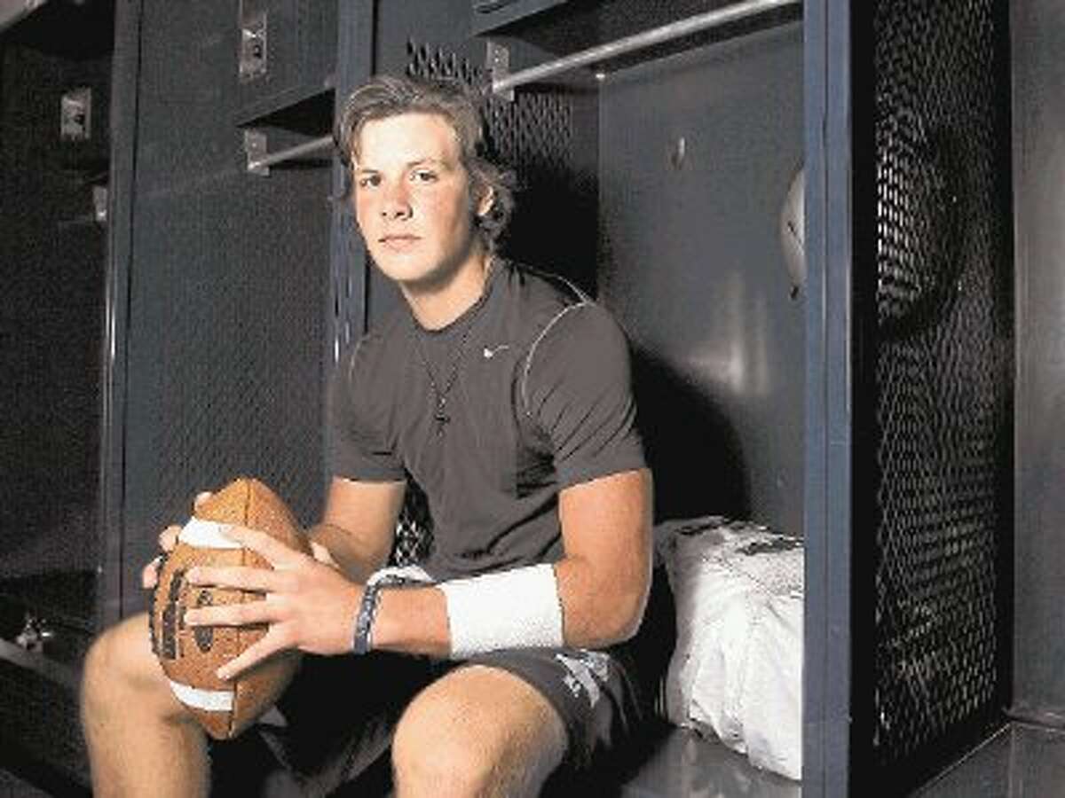 Senior quarterback Colton Farmer and the College Park Cavaliers are aiming to get back to the playoffs after a 4-6 season.