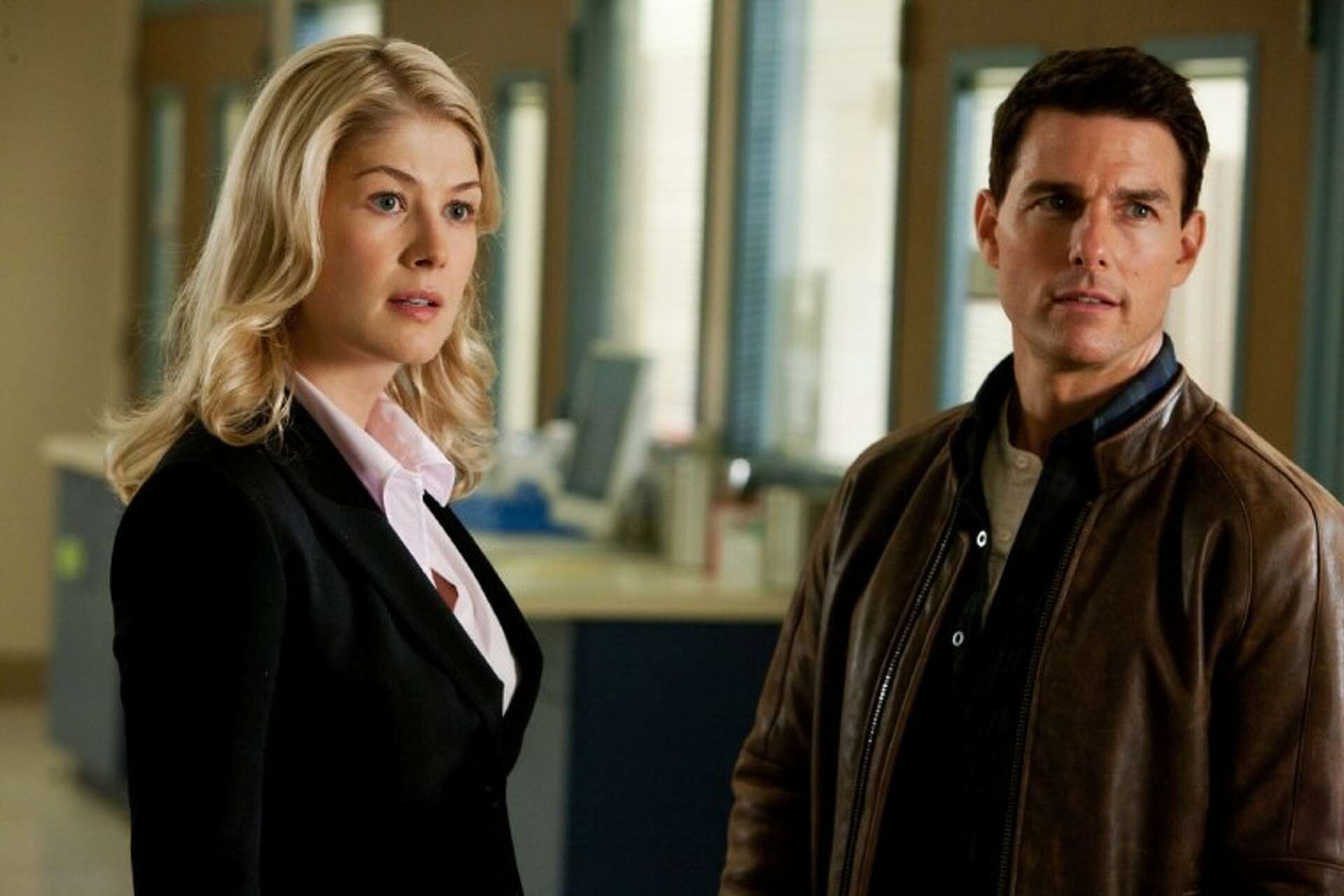 Cruise a pleasant surprise in clever-plotted 'Jack Reacher', image size:1920x1280