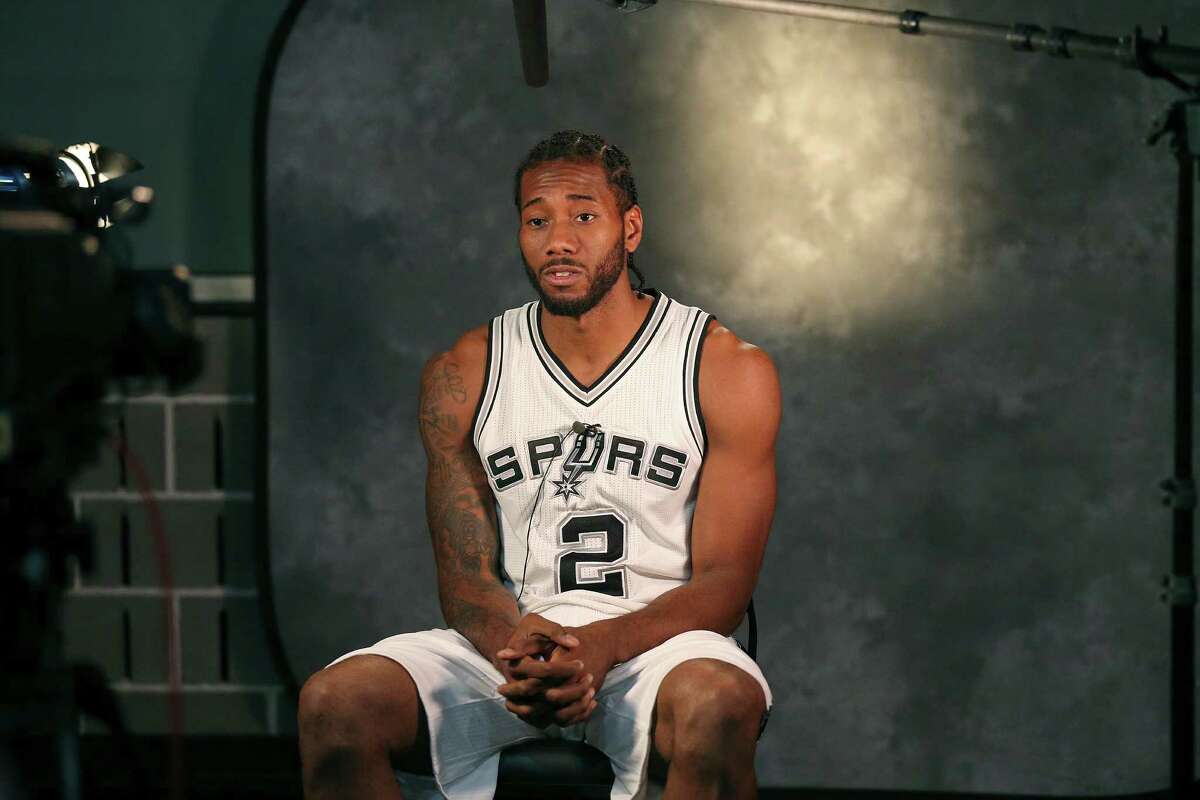 Spurs’ Kawhi Leonard takes part in Spurs media dayon Sept. 26, 2016 at the practice facility.