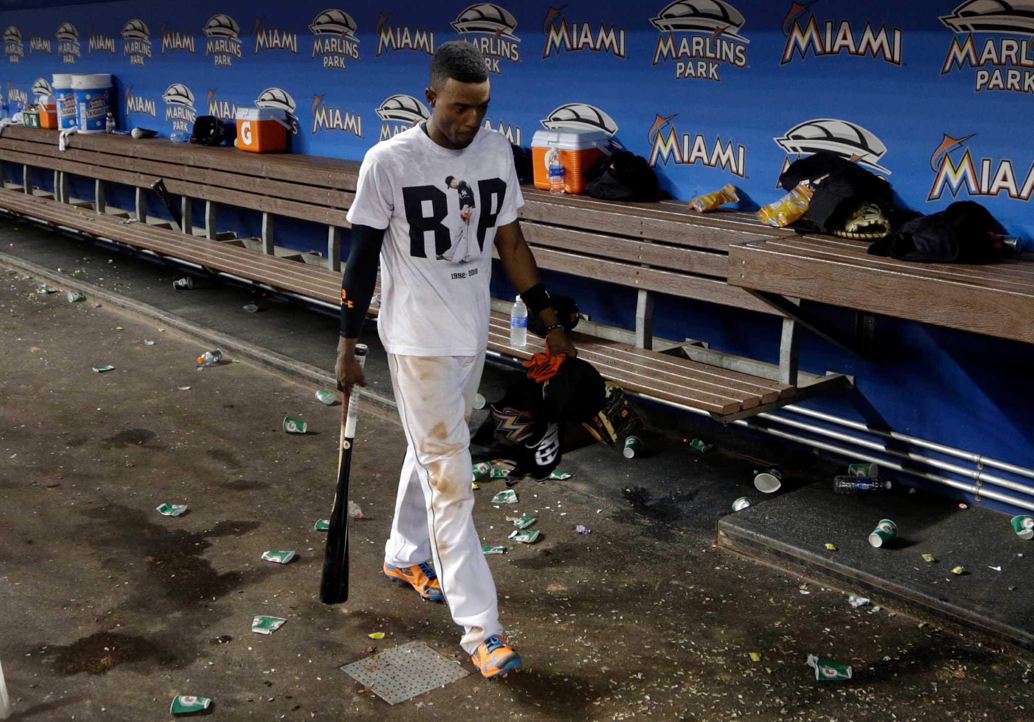 Miami Marlins will wear No. 16 jerseys on Monday to honor Jose