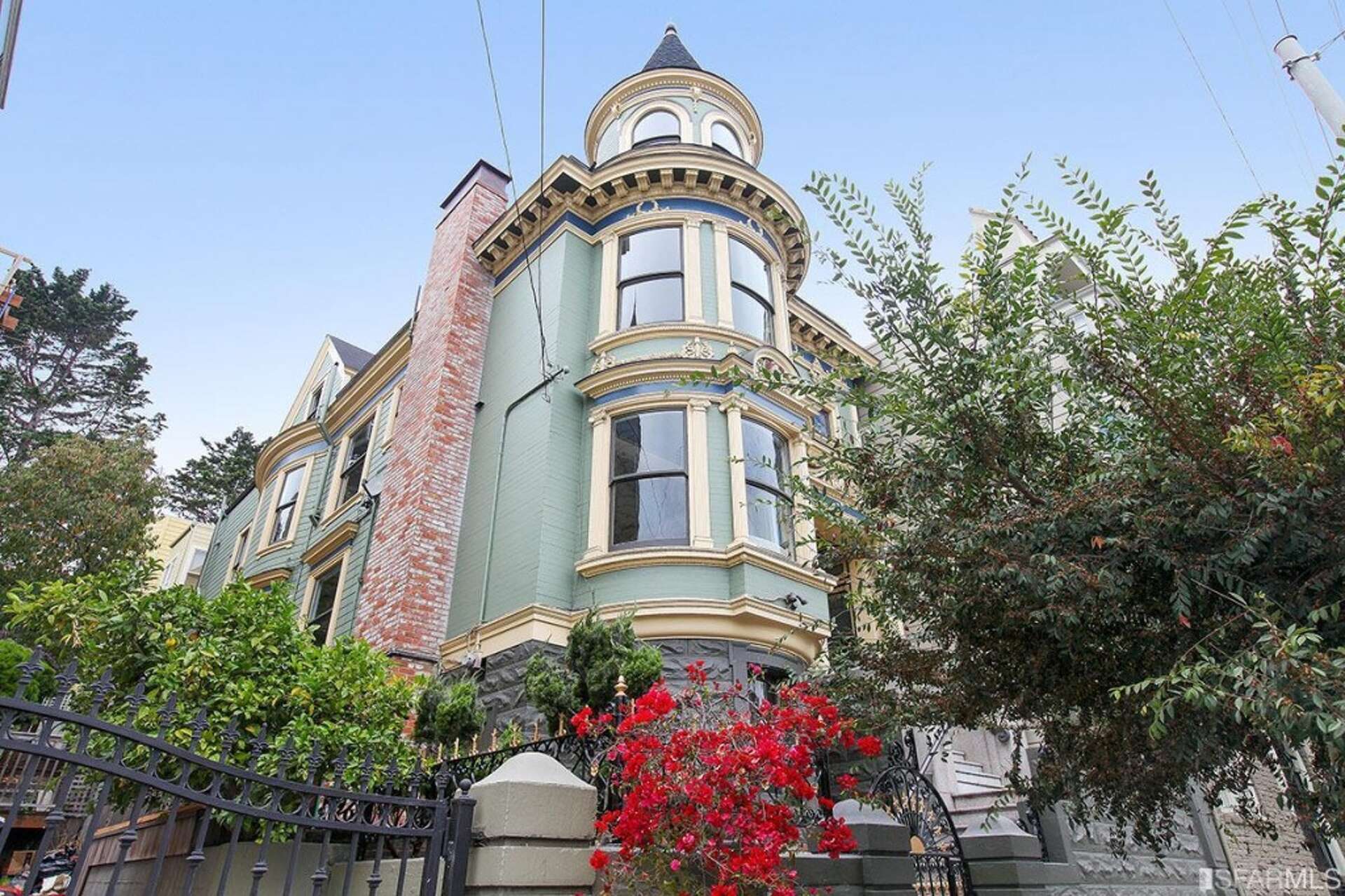 Hayes Valley - a rich Victorian time capsule, now home to hipsters