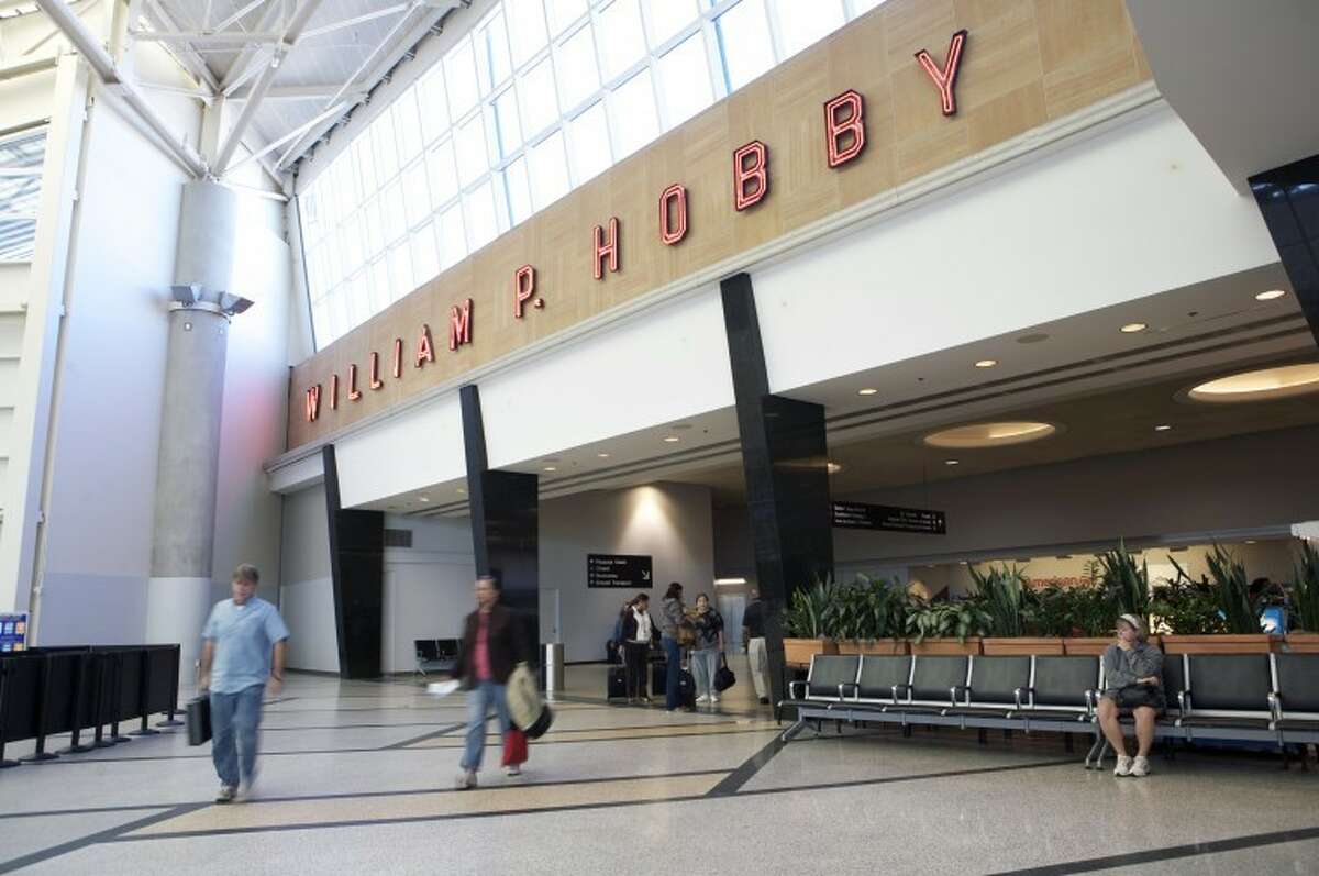 Houston Airport System: Passenger, cargo totals continue to grow