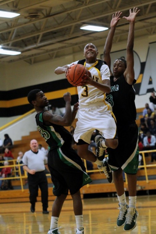 Klein Oak boys basketball team continues to improve