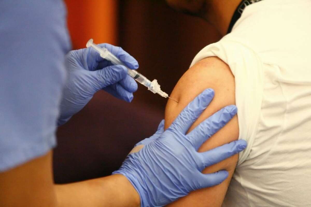 New law increases meningitis vaccine requirements for college students
