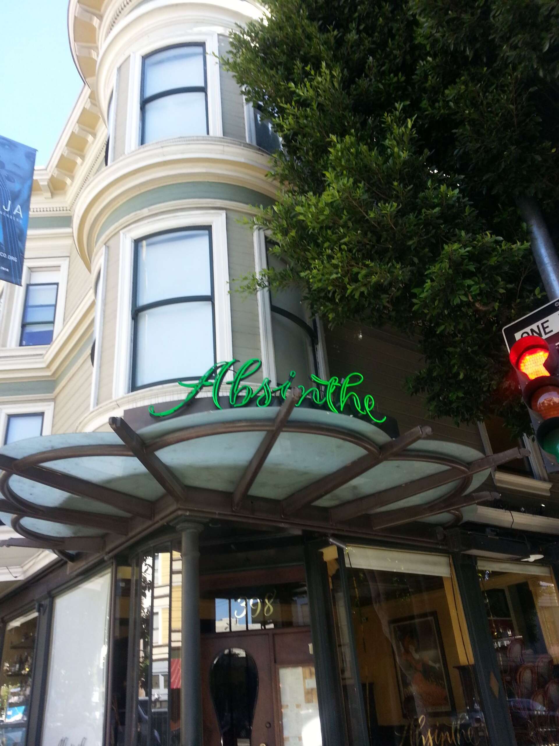 Hayes Valley - a rich Victorian time capsule, now home to hipsters